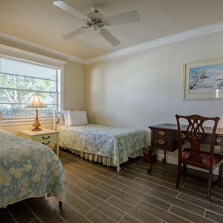 Home By Beach 5 - The Treehouse North North Naples Extérieur photo